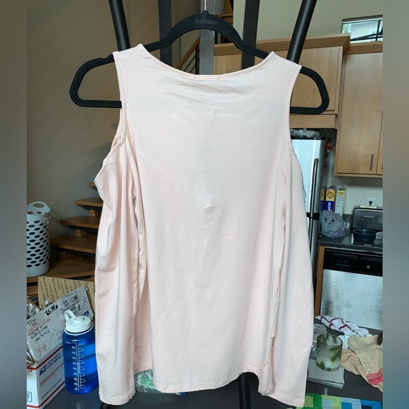 Jeans By Buffalo Open Shoulder Blouse Sz M - Picture 2 of 3